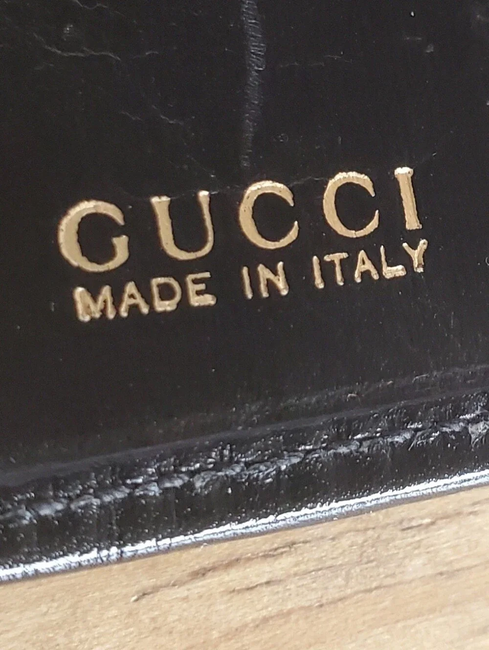 GUCCI Vintage Black Leather Horseshoe Bifold Wallet - Picture 3 of 11